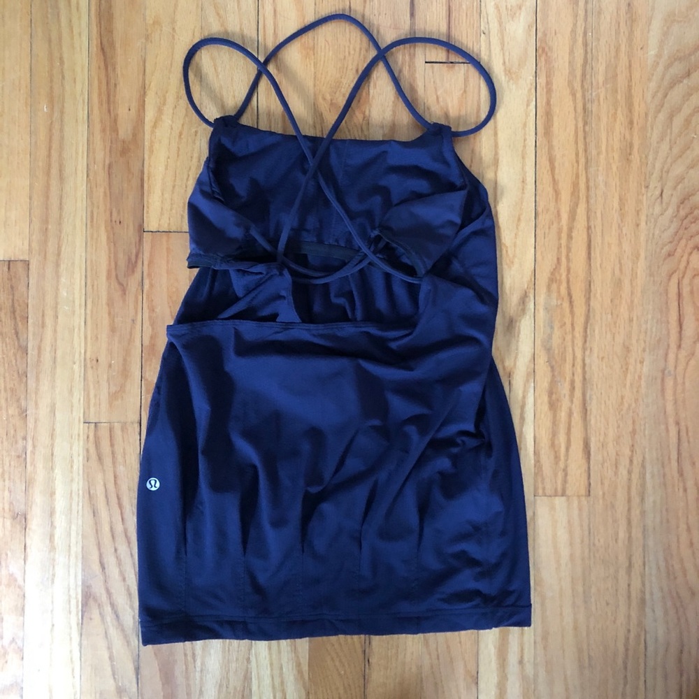 Lululemon Tank 💙 - Picture 5 of 8